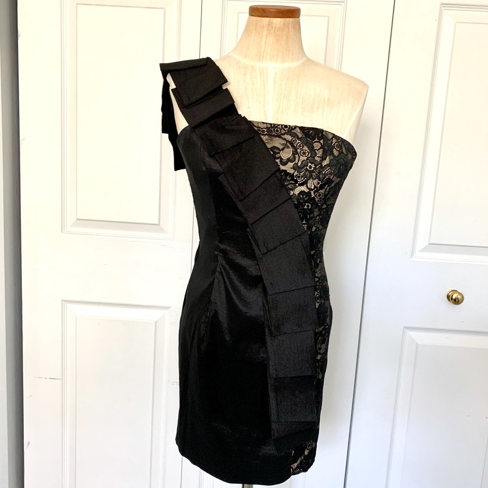 Vintage Jessica McClintock black stealth dress